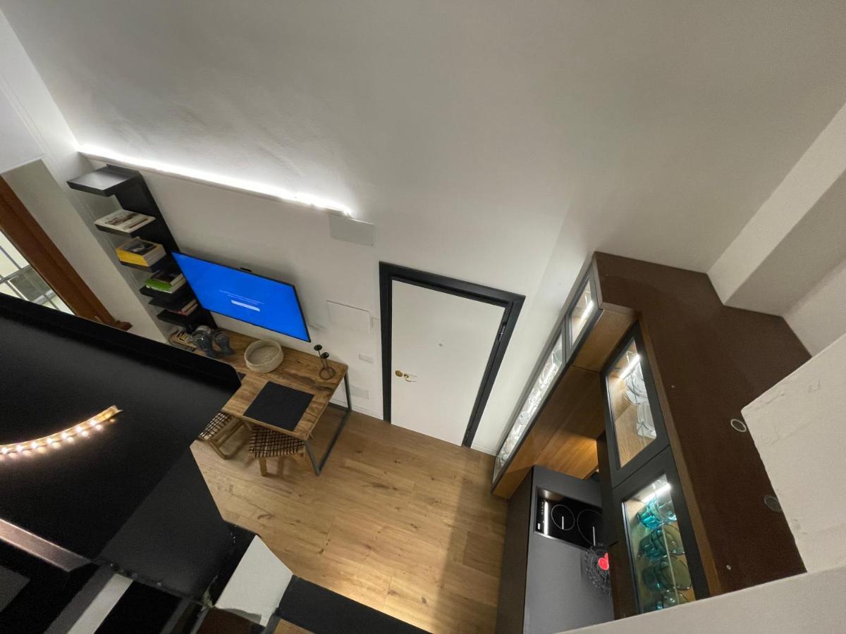 Casa Cappellari Design Studio A Campo De' Fiori روما المظهر الخارجي الصورة